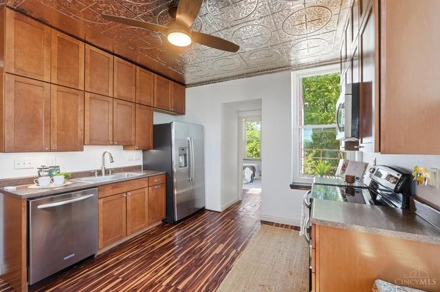 1810 Walker Street, Cincinnati, OH 45202