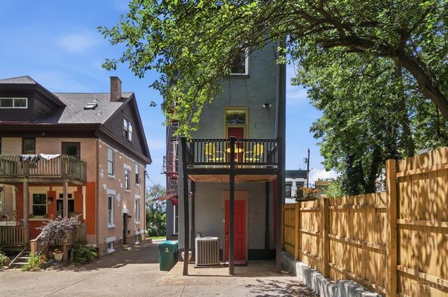 1810 Walker Street, Cincinnati, OH 45202