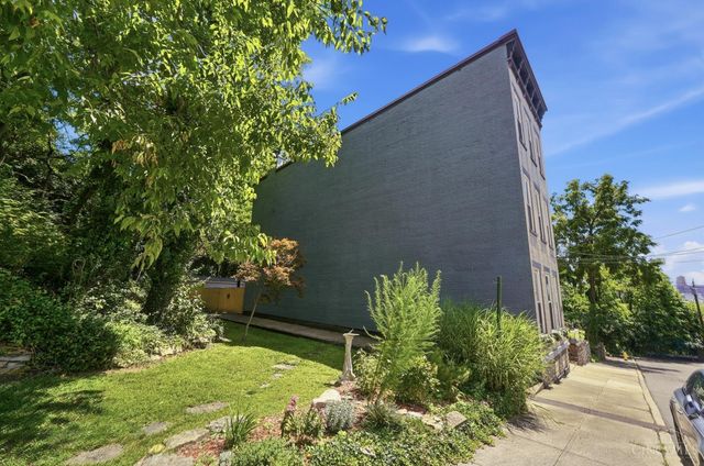 1810 Walker Street, Cincinnati, OH 45202