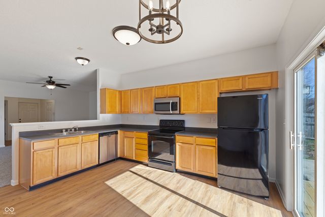 9699 Gibbon Lane, Avon, IN 46123