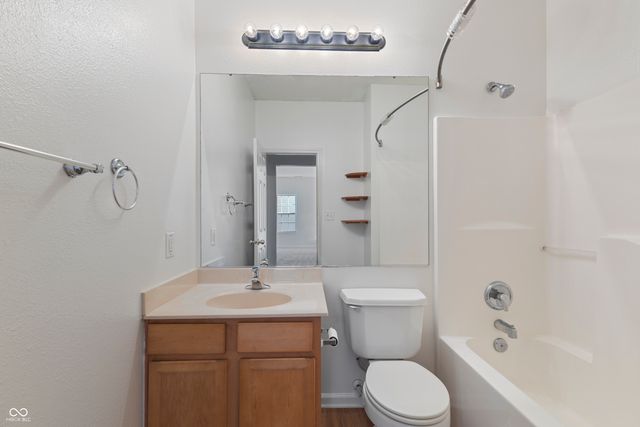 9699 Gibbon Lane, Avon, IN 46123