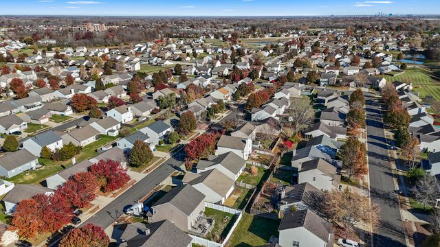 9699 Gibbon Lane, Avon, IN 46123