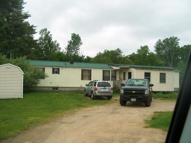 371 Province Road, Barnstead, NH 03218