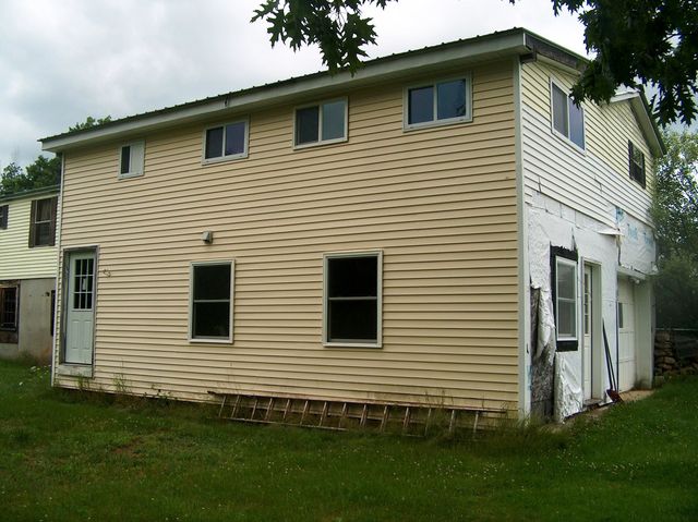 371 Province Road, Barnstead, NH 03218