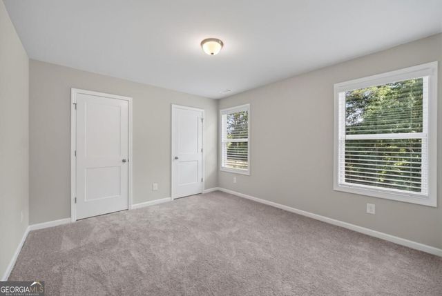 2736 Thomas View Court, Loganville, GA 30052