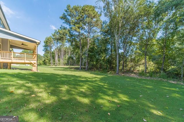 2736 Thomas View Court, Loganville, GA 30052