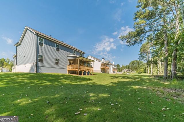 2736 Thomas View Court, Loganville, GA 30052