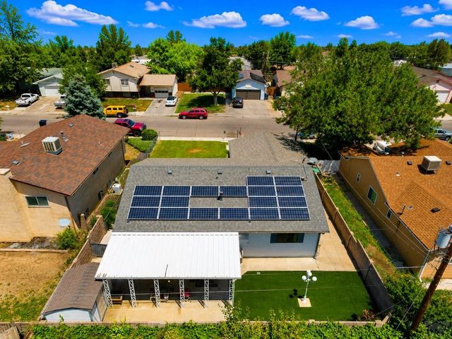 68 Wheatridge Dr, Pueblo, CO 81005