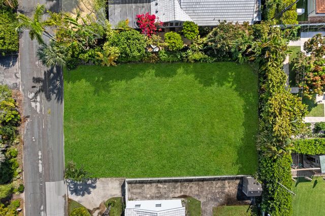 310 Russlyn Drive, West Palm Beach, FL 33405