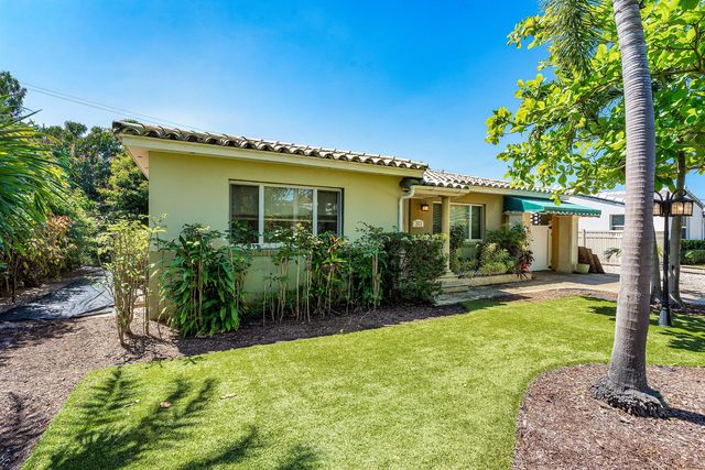 310 Russlyn Drive, West Palm Beach, FL 33405