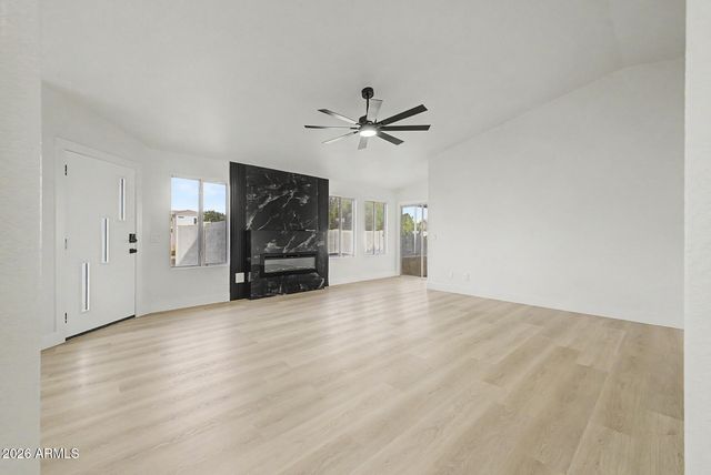 10263 W POTTER Drive, Peoria, AZ 85382