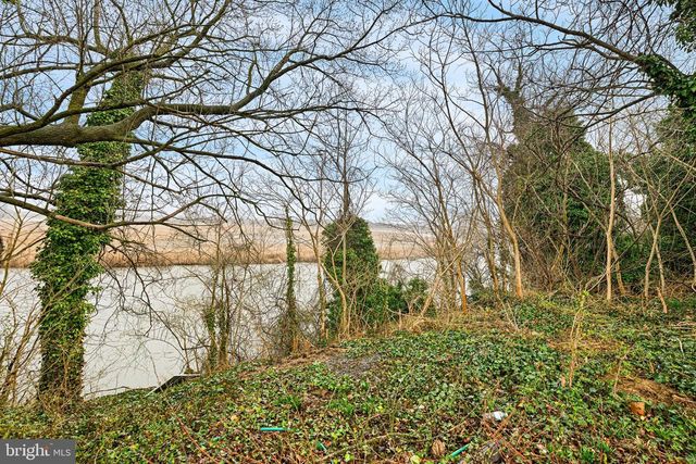 1650 CYPRESS BRANCH RD, Dover, DE 19901