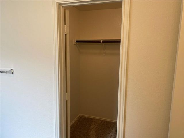 128 Calomel TRL, Buda, TX 78610