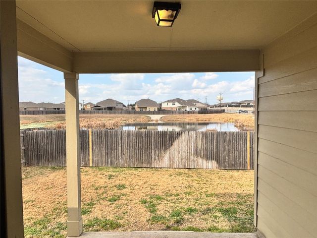 128 Calomel TRL, Buda, TX 78610