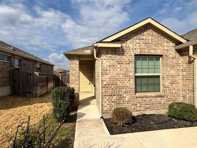 128 Calomel TRL, Buda, TX 78610