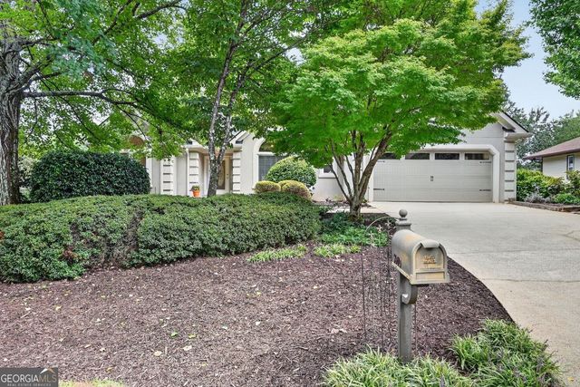 3970 Bridlewood Drive, Duluth, GA 30096