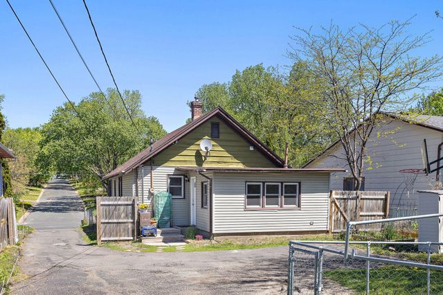 1108 45th Avenue NE, Columbia Heights, MN 55421