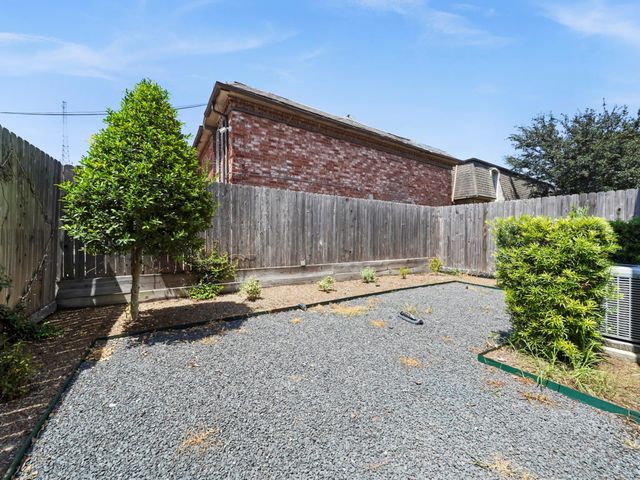 9516 Cedarpost Square Street, Houston, TX 77055