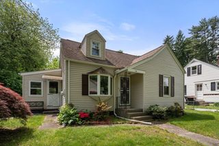 35 Queen Cir, South Hadley, MA 01075