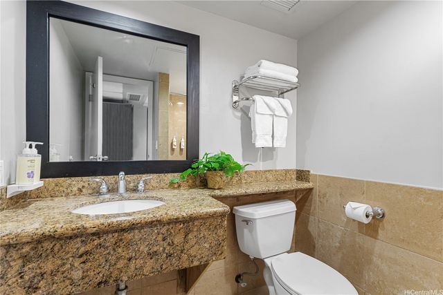 1850 Ala Moana Boulevard 703, Honolulu, HI 96815