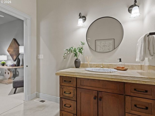 10205 Ne 110TH Cir, Vancouver, WA 98662