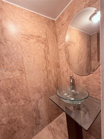 6603 Winfield Blvd B8, Margate, FL 33063