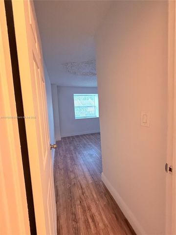 6603 Winfield Blvd B8, Margate, FL 33063