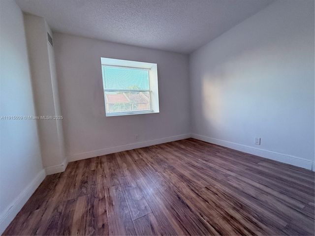 6603 Winfield Blvd B8, Margate, FL 33063