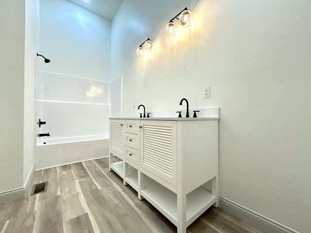 323 Randolph Street, Somerset, KY 42501