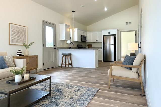 323 Randolph Street, Somerset, KY 42501