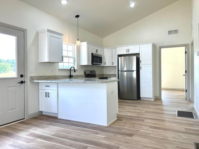 323 Randolph Street, Somerset, KY 42501