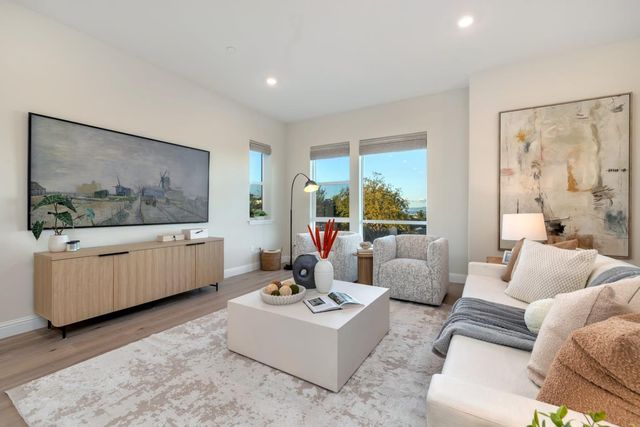 2500 Sage Street, San Mateo, CA 94403