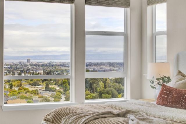 2500 Sage Street, San Mateo, CA 94403