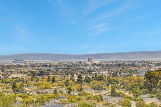 2500 Sage Street, San Mateo, CA 94403