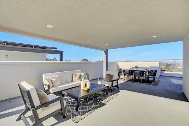 2500 Sage Street, San Mateo, CA 94403