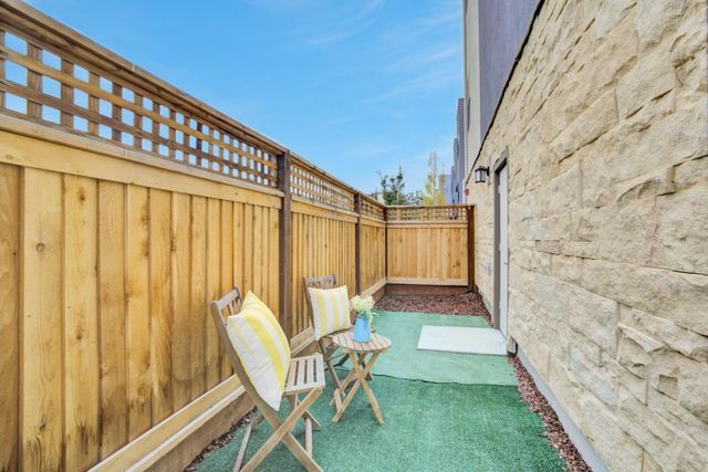 2500 Sage Street, San Mateo, CA 94403