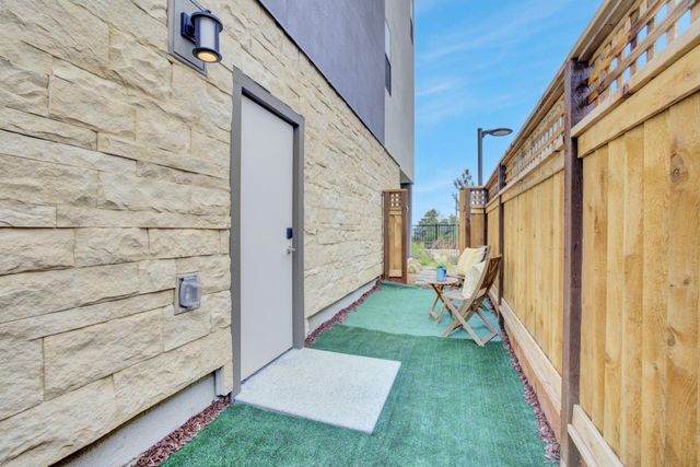 2500 Sage Street, San Mateo, CA 94403