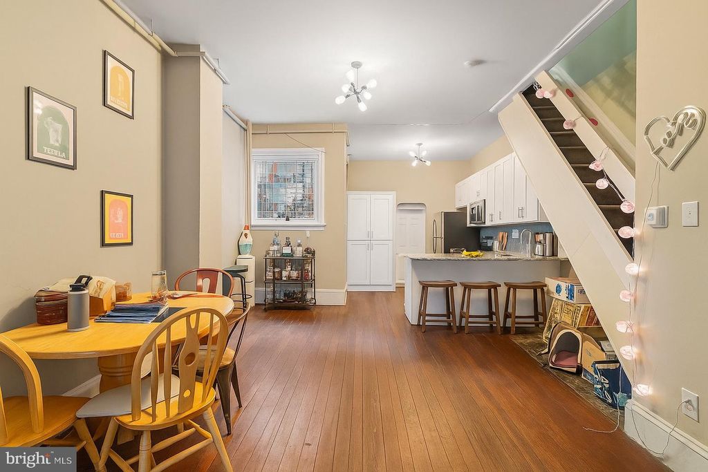 4139 WOODLAND AVE, Philadelphia, PA 19104