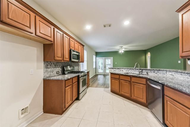 14310 Eastern Redbud Lane, Houston, TX 77044