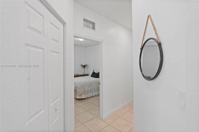 3573 W 93rd Pl, Hialeah, FL 33018