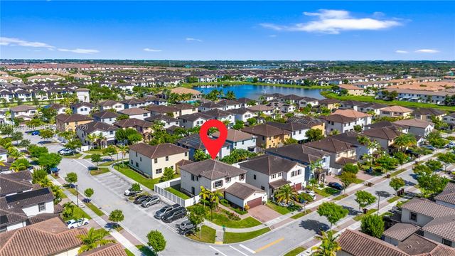 3573 W 93rd Pl, Hialeah, FL 33018