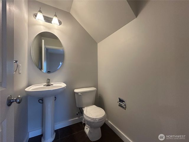 24528 SE 275th Street, Maple Valley, WA 98038