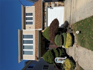 867 Sinclair Avenue, Staten Island, NY 10309