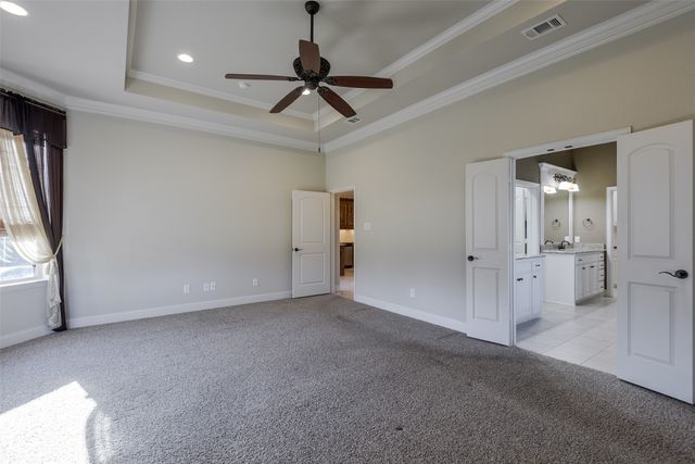 101 Tee Side Drive, Waxahachie, TX 75165