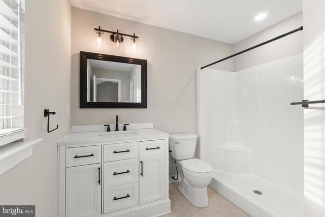 206 FOWLER AVE, Westville, NJ 08093