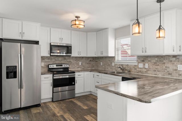 206 FOWLER AVE, Westville, NJ 08093