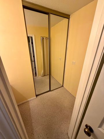 3440 S Delaware Avenue 129, Springfield, MO 65804