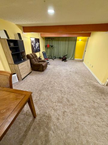 3440 S Delaware Avenue 129, Springfield, MO 65804