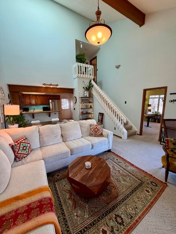 3440 S Delaware Avenue 129, Springfield, MO 65804