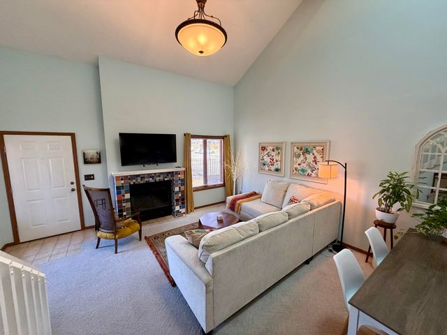 3440 S Delaware Avenue 129, Springfield, MO 65804